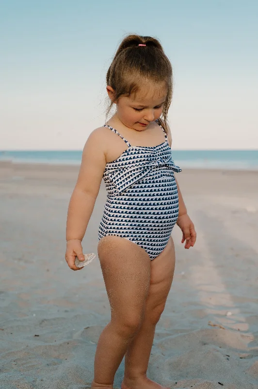 Monokini women swimwear with a unique one - piece - meets - bikini designMini Sweetheart One Piece | Navy Wave