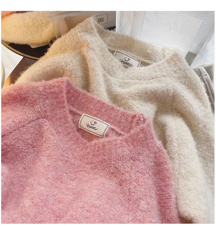 Cropped Women Sweater to Pair with High - Waisted BottomsSolid color soft sweater for women knitted top      S4816