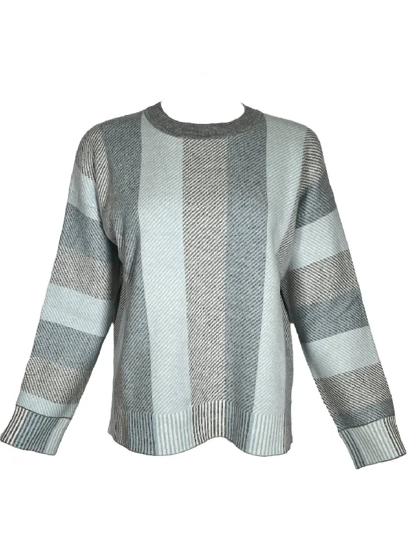 Turtleneck Women Sweater for a Classic and Elegant StyleWomen's Wool/cashmere Blend Stripe Sweater In Light Blue