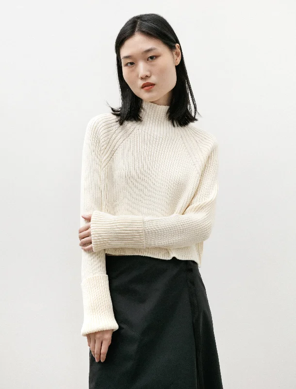 Lightweight Women Sweater for Spring and FallWool Cotton Tight Round Neck Knit Off White