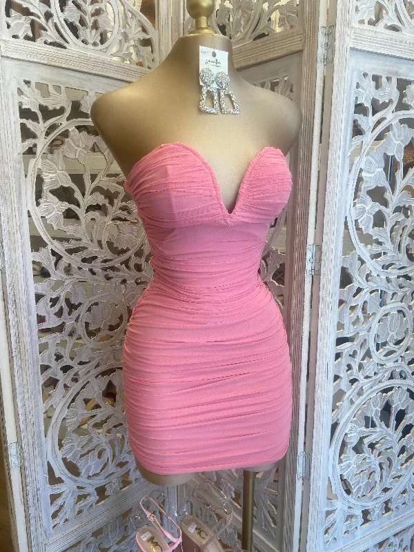 Backless Women Dress for a Sexy and Alluring Look at Evening EventsPink Heart Lined Mini Dress