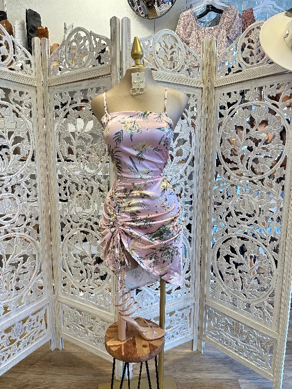 Shift Women Dress with a Simple and Classic Design for Everyday WearPink Satin Leaf Pattern Dress