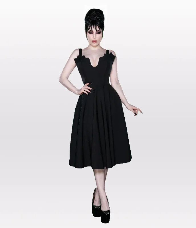 Pleated Women Dress with a Timeless and Elegant TextureWeasel Wear Black Queen of the Night Swing Dress