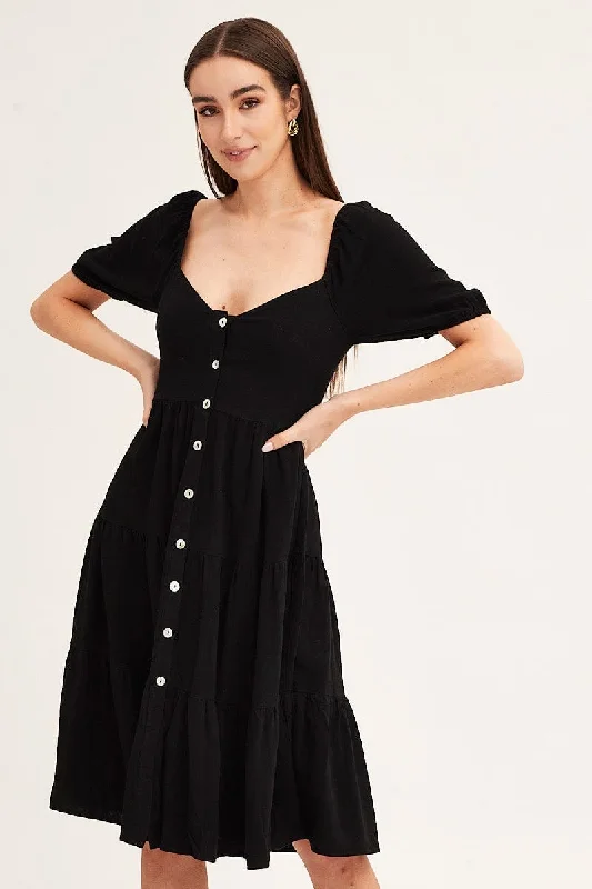 Long - Sleeve Women Dress in Velvet for a Luxurious Winter LookBlack Midi Dress Sweetheart