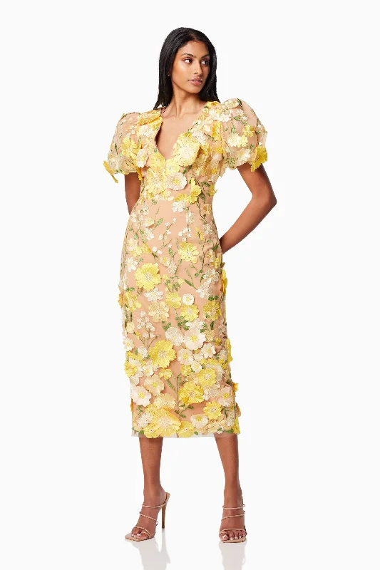 Mini Women Dress with a Short Hem for a Young and Trendy StyleIndie 3D Floral Midi Dress In Yellow