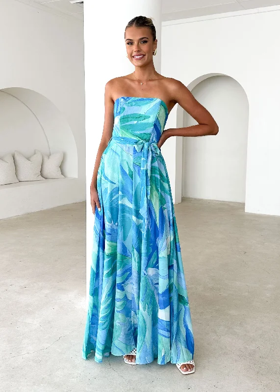 Shift Women Dress with a Simple and Classic Design for Everyday WearJorgia Strapless Maxi Dress - Blue Abstract