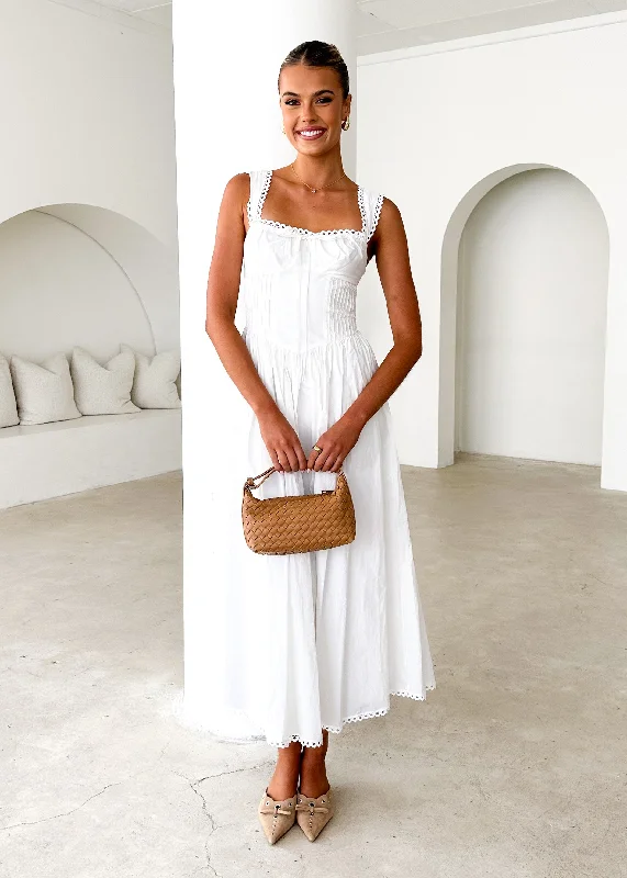 Plus Size Women Dress with a Flattering A - Line Cut for Comfort and StyleOwen Maxi Dress - Off White