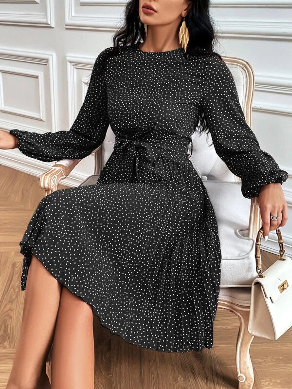 Off - the - Shoulder Women Dress for a Romantic and Feminine LookPolka Dot Print Lantern Sleeve Pleated Hem Dress