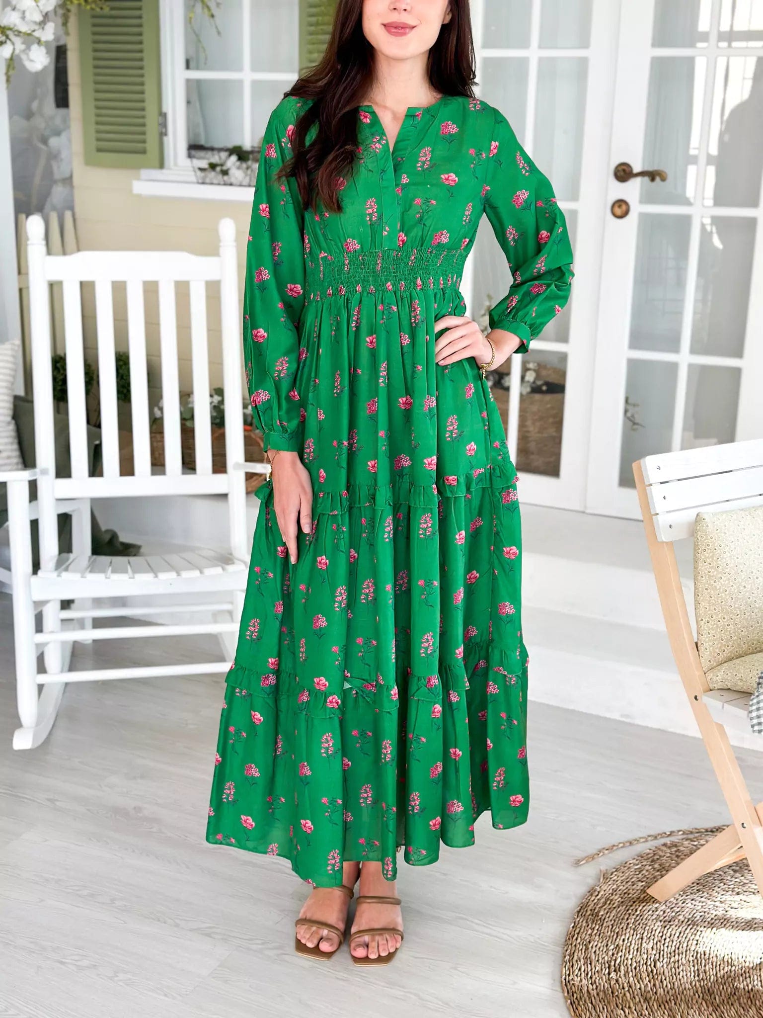 Halter Neck Women Dress to Show Off the Shoulders and NecklineRuscus Green Floral Dress