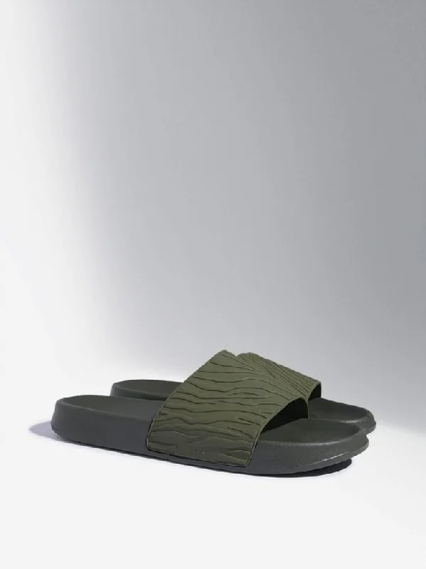 SOLEPLAY Olive Wave-Textured Slides